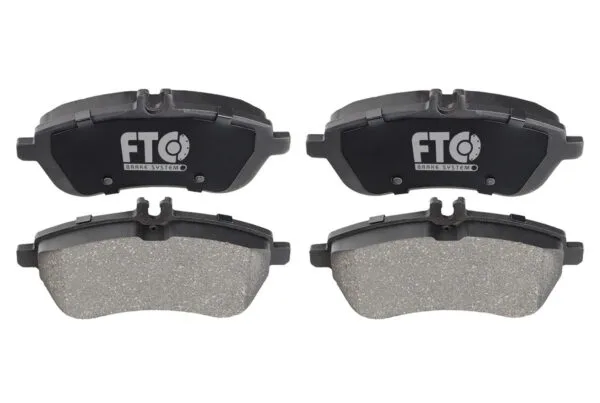 Front Brake Pad  - Mercedes C 220 2008-2014 - C 180 2008-2014 - C 200 2007-2014 - E 220 2015 - E 220 CDI 2010 - E 200 CDI  2009-2015 - C 220 CDI 2012 - C 250 CGI -2012