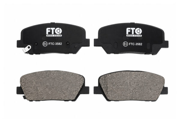 Front Brake Pad - Hyundai Veloster 2013- Grandeur 2011- Genesis 2009–2011- Kia K5 2013